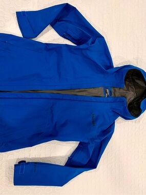 Marmot woman Blue Waterproof Jacket with Hood